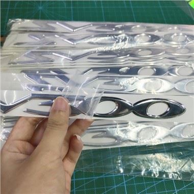 3D كروم ملصق
