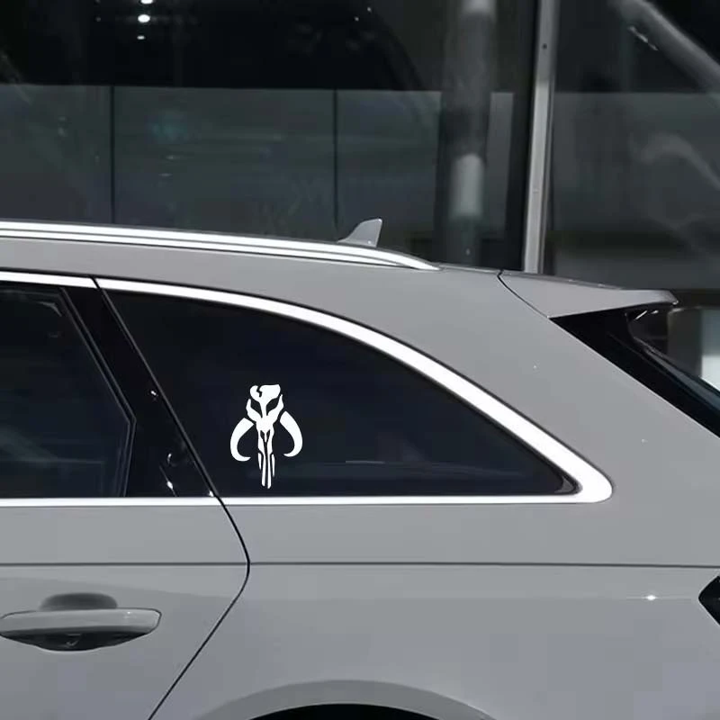 ET11390# Fashion Mandalorian Skull Boba Fett Car Sticker