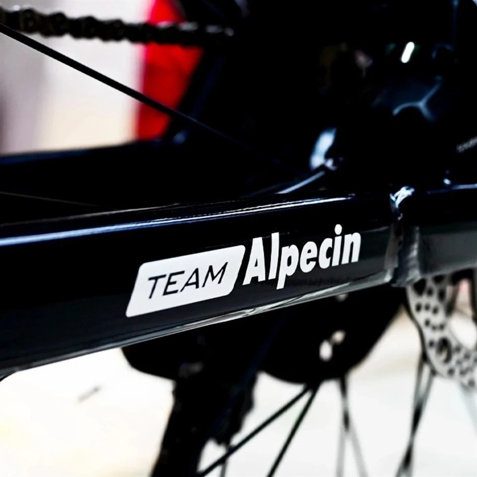 ملصقات إطار الدراجات على طريق فريق Alpecin Team